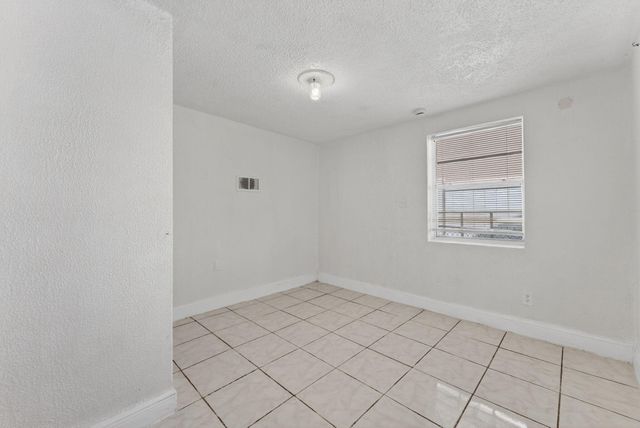 2917 NW 7th Court 2917, Fort Lauderdale, FL 33311