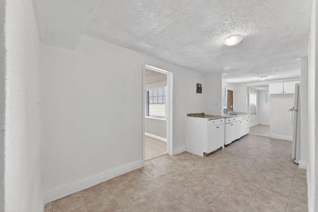 2917 NW 7th Court 2917, Fort Lauderdale, FL 33311