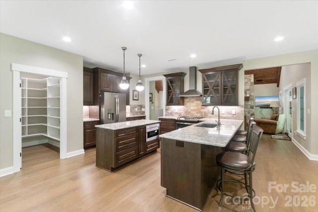 620 Camptown Road, Brevard, NC 28712
