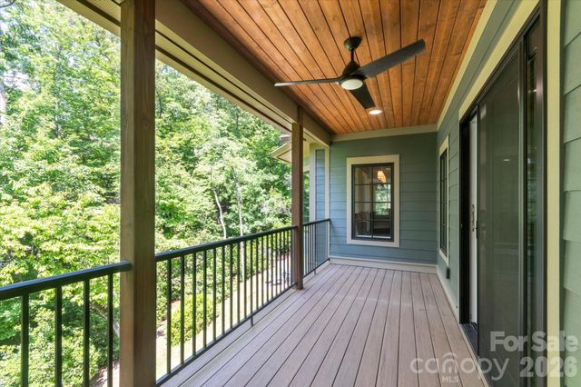 620 Camptown Road, Brevard, NC 28712