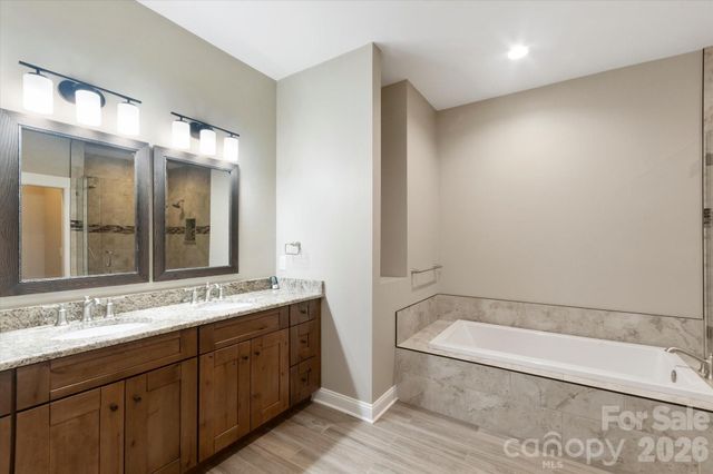620 Camptown Road, Brevard, NC 28712