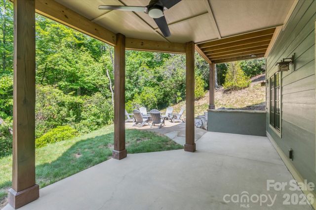 620 Camptown Road, Brevard, NC 28712