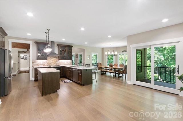 620 Camptown Road, Brevard, NC 28712