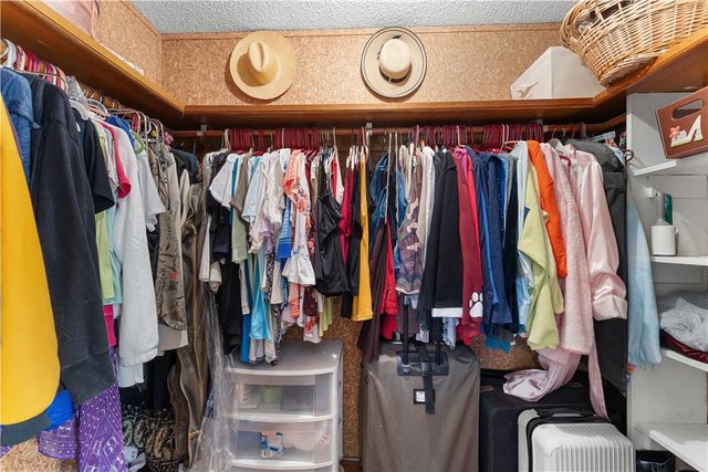 1307 W Pine Street, Rogers, AR 72758