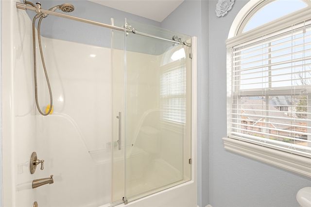 6210 Valley View Road, Rogers, AR 72758