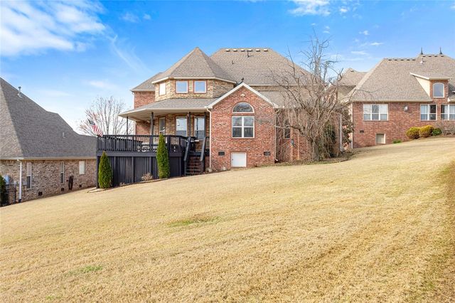 6210 Valley View Road, Rogers, AR 72758