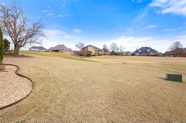 6210 Valley View Road, Rogers, AR 72758