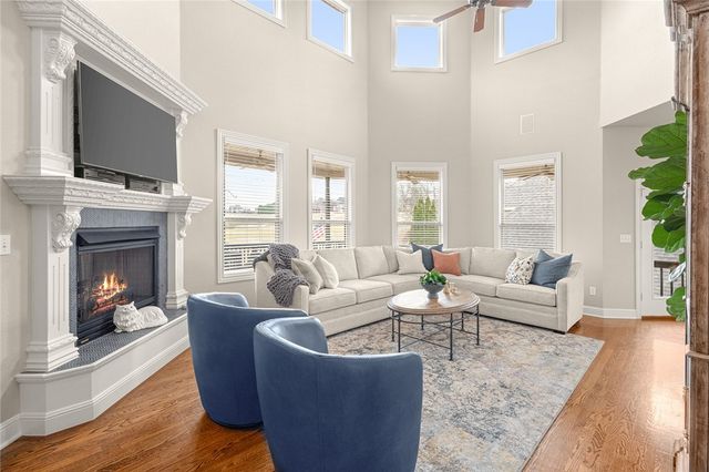 6210 Valley View Road, Rogers, AR 72758