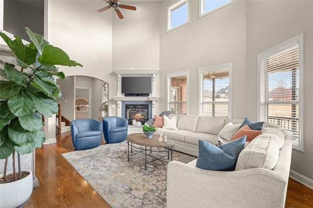 6210 Valley View Road, Rogers, AR 72758