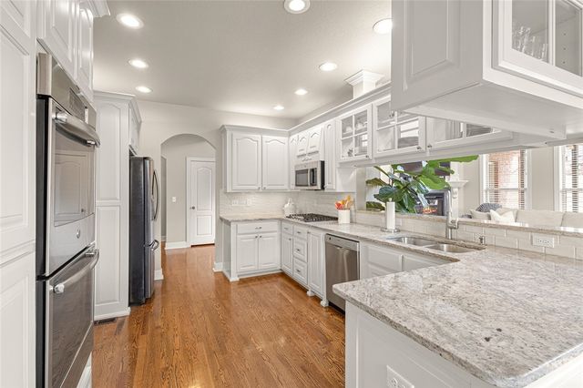 6210 Valley View Road, Rogers, AR 72758