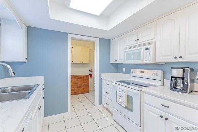 35 BEECH Street 15, Homosassa, FL 34446