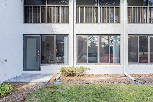 35 BEECH Street 15, Homosassa, FL 34446