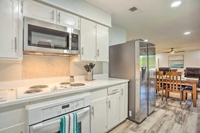 108 Camino Robles Street, Gun Barrel City, TX 75156