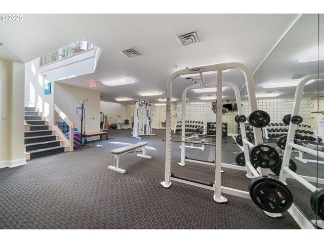 1145 Ne HORIZON Loop 1708, Hillsboro, OR 97124