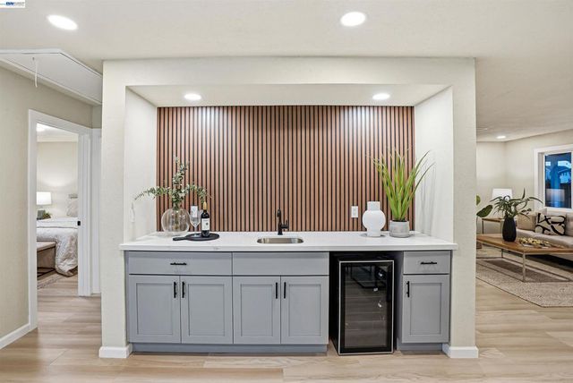 112 Martin Ave, Livermore, CA 94551
