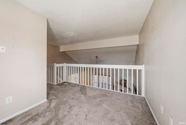 8828 Summer Walk W Drive, Indianapolis, IN 46227