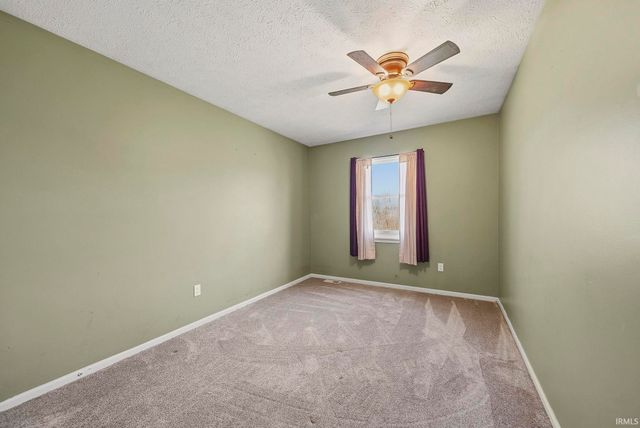 8828 Summer Walk W Drive, Indianapolis, IN 46227