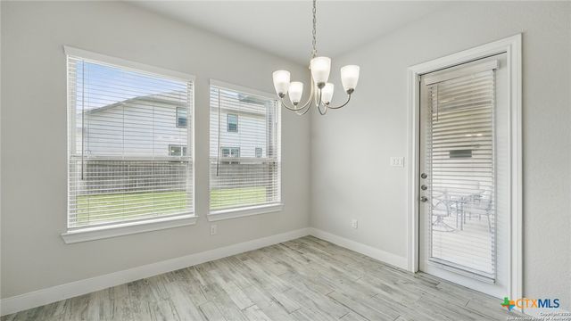 1606 FOLK VICTORIAN, New Braunfels, TX 78132