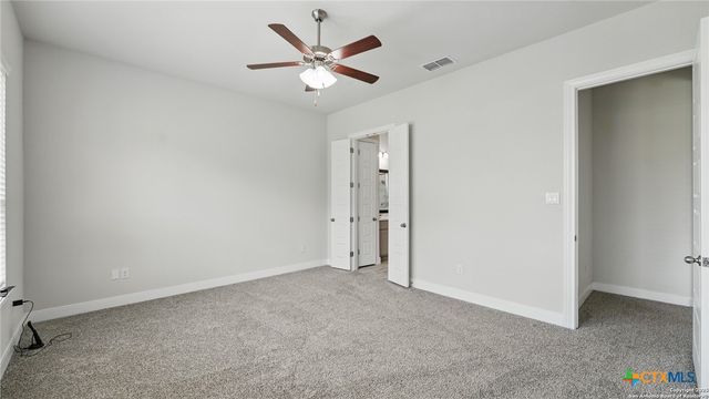 1606 FOLK VICTORIAN, New Braunfels, TX 78132