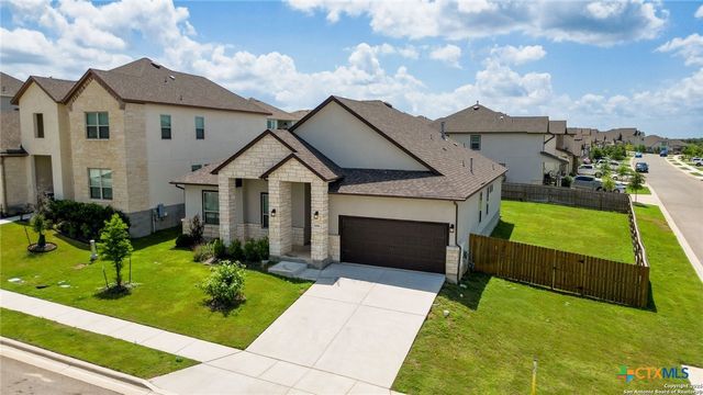 1606 FOLK VICTORIAN, New Braunfels, TX 78132