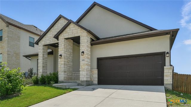 1606 FOLK VICTORIAN, New Braunfels, TX 78132