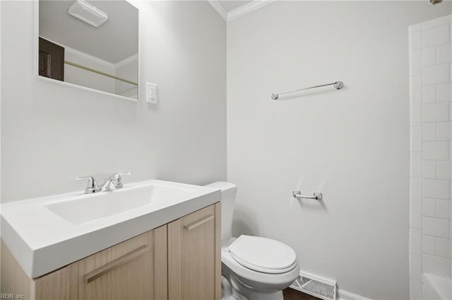 62 Hall RD, Hampton, VA 23664