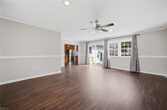 62 Hall RD, Hampton, VA 23664