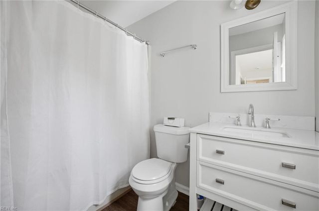 62 Hall RD, Hampton, VA 23664