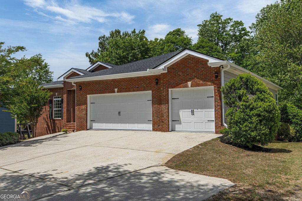 8828 Patricia Rose, Douglasville, GA 30134