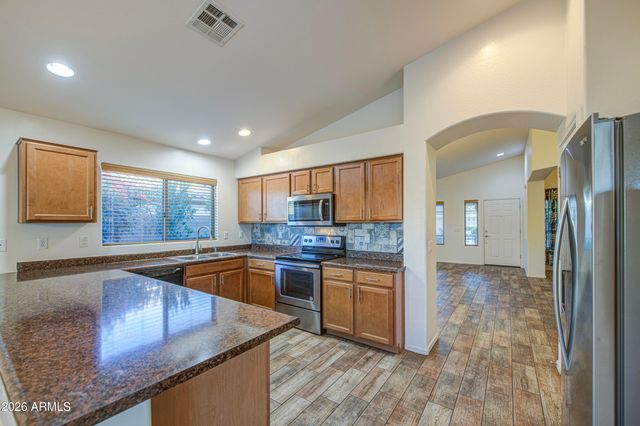 5410 W PLEASANT Lane, Laveen, AZ 85339