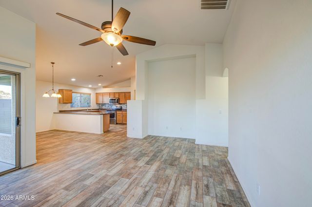 5410 W PLEASANT Lane, Laveen, AZ 85339