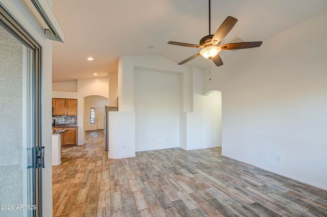 5410 W PLEASANT Lane, Laveen, AZ 85339