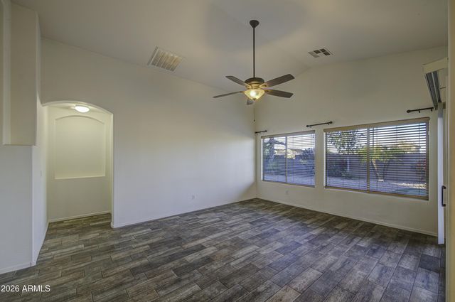 5410 W PLEASANT Lane, Laveen, AZ 85339