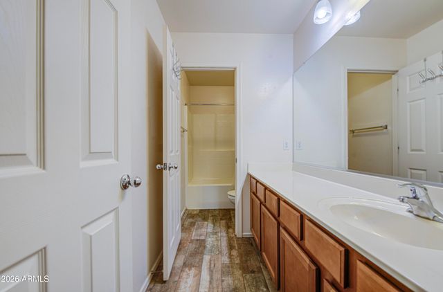 5410 W PLEASANT Lane, Laveen, AZ 85339