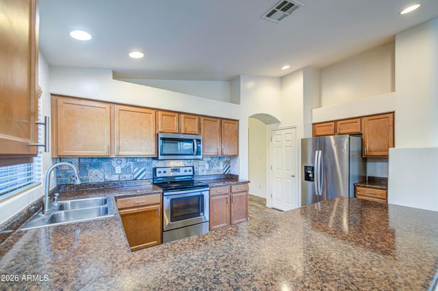 5410 W PLEASANT Lane, Laveen, AZ 85339