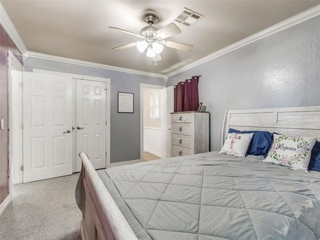 1200 N Southminster Street, Moore, OK 73160