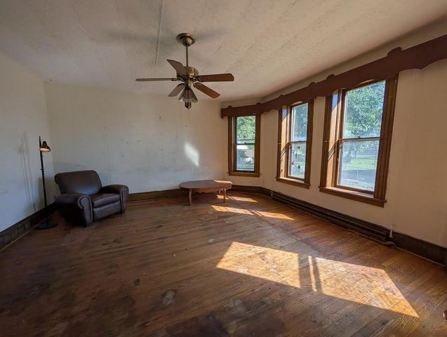 623 S 12th STREET, Watertown, WI 53094