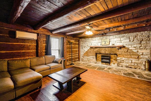 4747 Jones Rd, Christiana, TN 37037