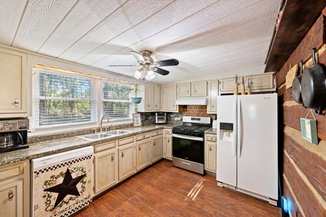 4747 Jones Rd, Christiana, TN 37037