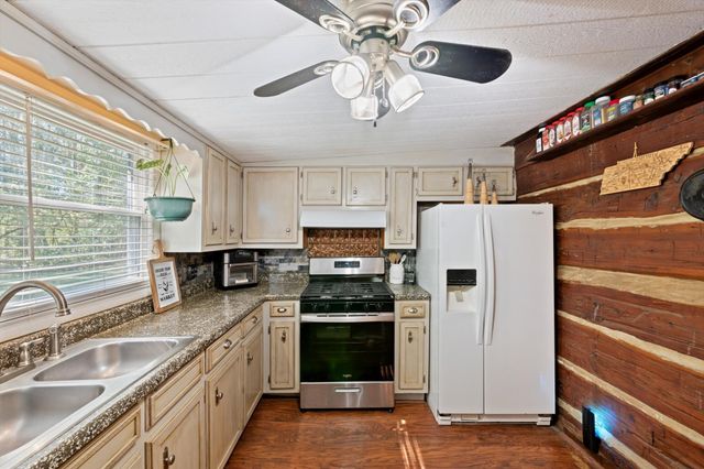 4747 Jones Rd, Christiana, TN 37037