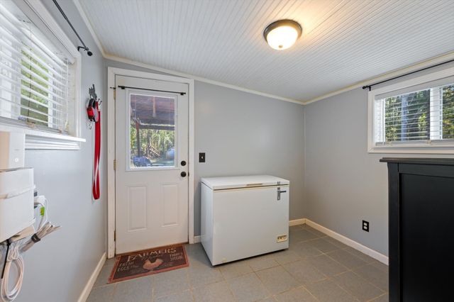 4747 Jones Rd, Christiana, TN 37037