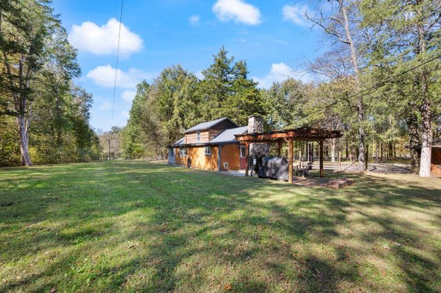 4747 Jones Rd, Christiana, TN 37037