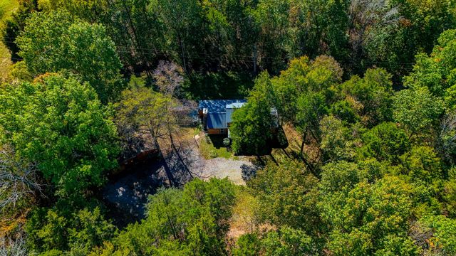 4747 Jones Rd, Christiana, TN 37037