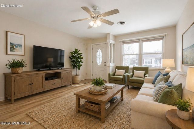 74 Chelsea Drive, Whiting, NJ 08759