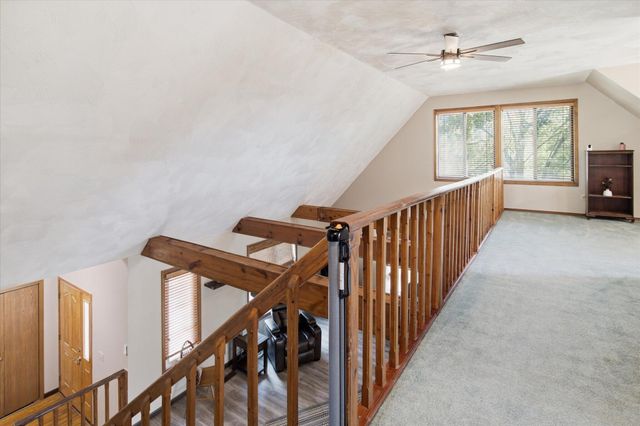 2775 W Heritage Drive, Ozark, MO 65721