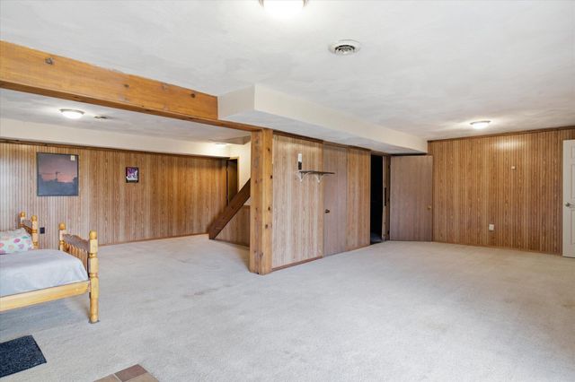2775 W Heritage Drive, Ozark, MO 65721