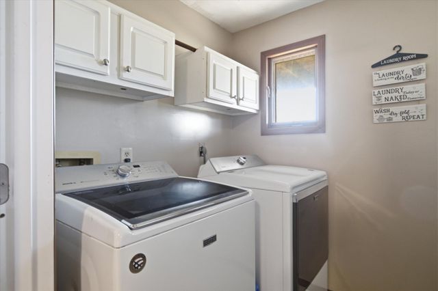 2775 W Heritage Drive, Ozark, MO 65721