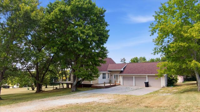 2775 W Heritage Drive, Ozark, MO 65721