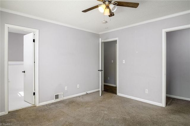 424 Muirs Chapel Road, Greensboro, NC 27410
