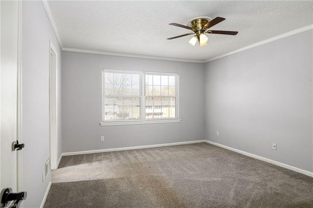 424 Muirs Chapel Road, Greensboro, NC 27410